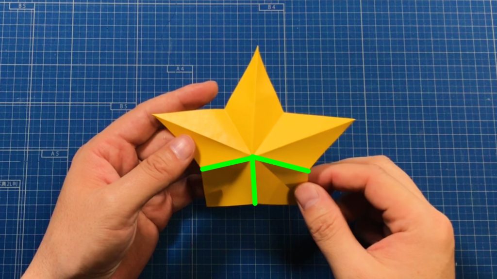 星の簡単な切り方☆折り紙1枚で作る平面と立体のほしを分かりやすく説明！ たつくりのおりがみブログ