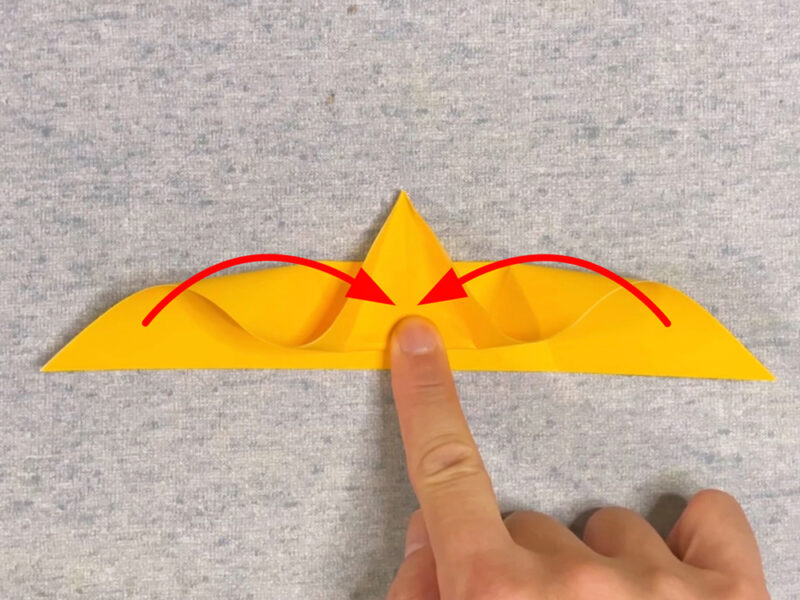 左右を閉じるところの画像