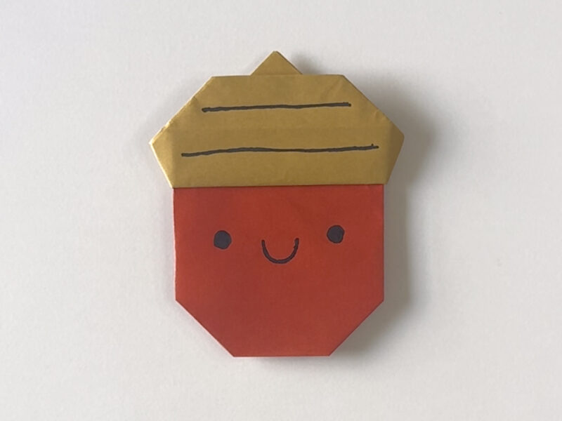 顔をかいたところの画像