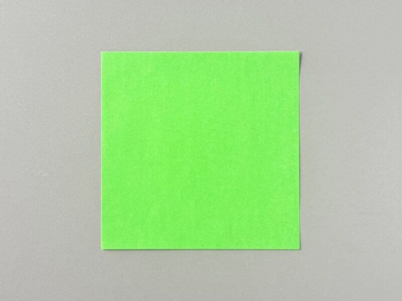 折り紙1枚の画像