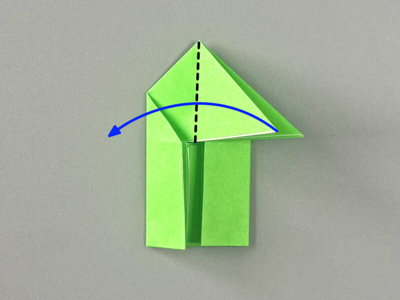 左へめくるとこrの画像