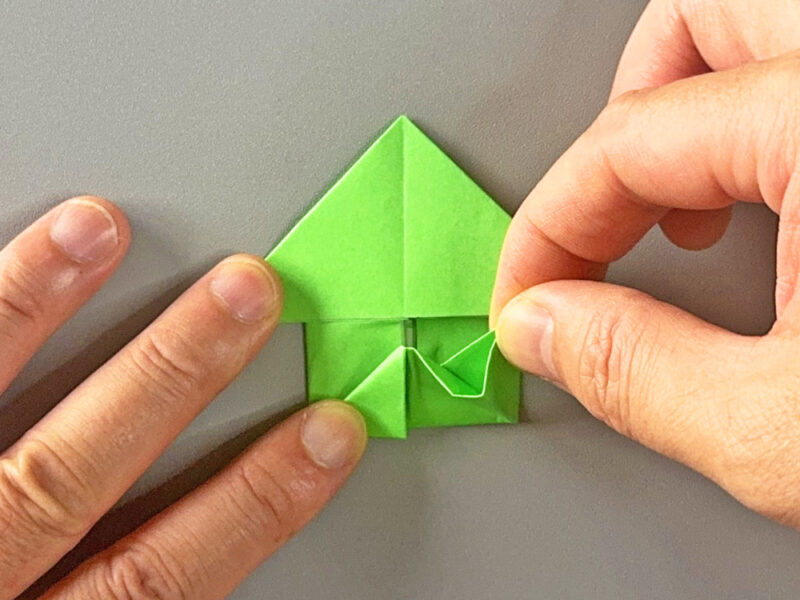 右へ開いているところの画像2