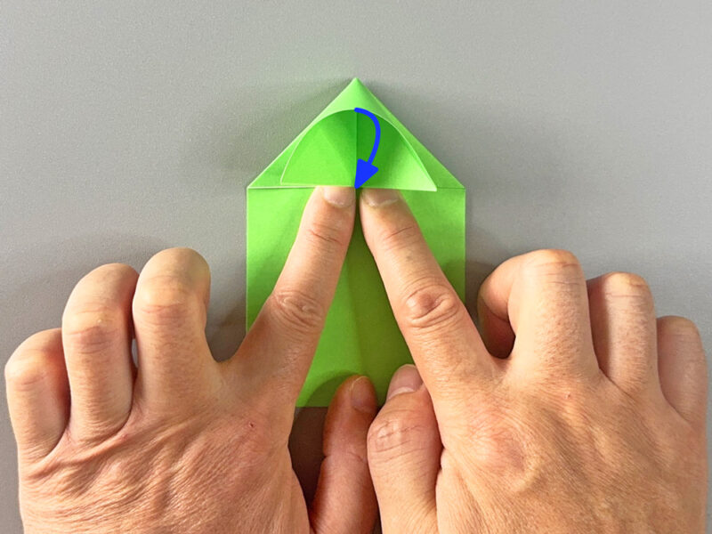 折りたたんでいるところ3