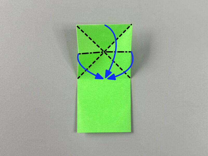 折りたたむところの画像