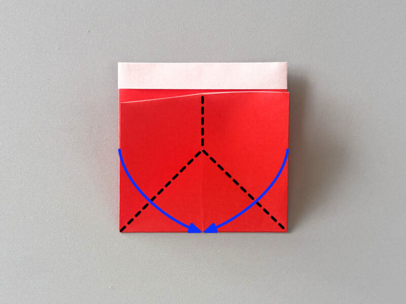 折りたたむところの画像